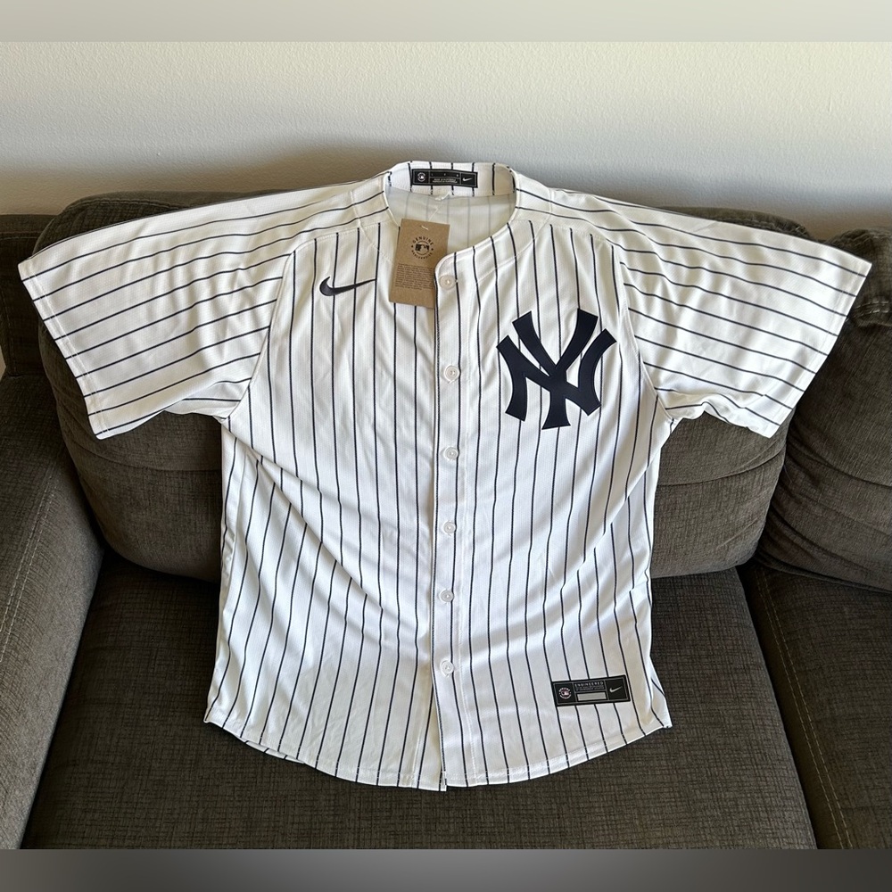Nike Authentic Pinstripe New York Yankees Anthony Volpe #11 Jersey Men’s Sz: L